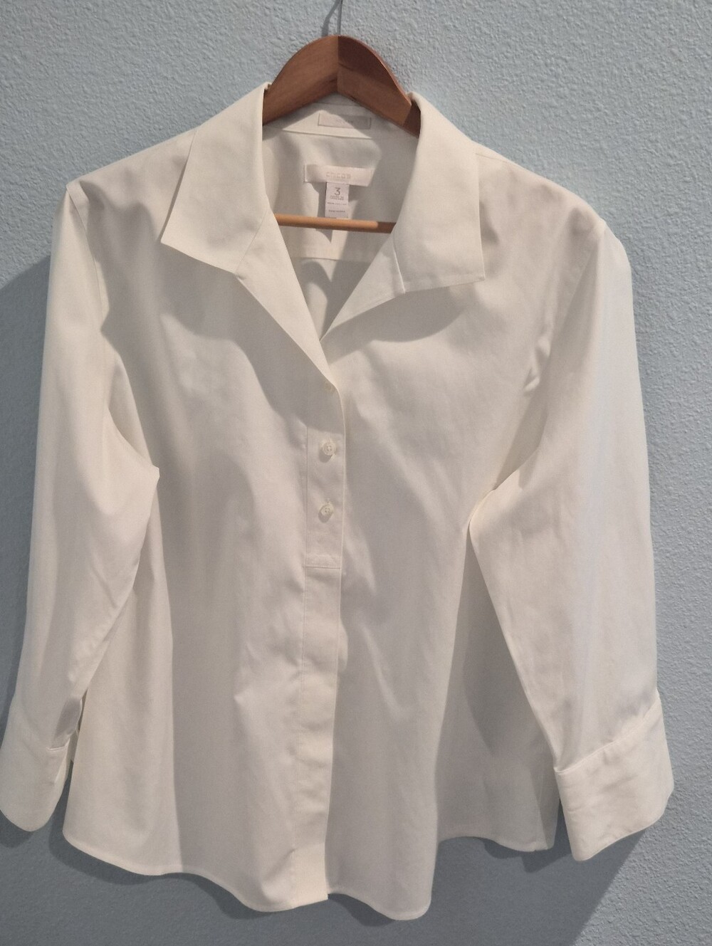 Chico's Size 3- XL White No Iron 100% Cotton Blouse 3/4 Sleeve 3 Button Placket